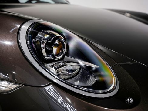 Used 2014 Porsche 911 Carrera S image 39