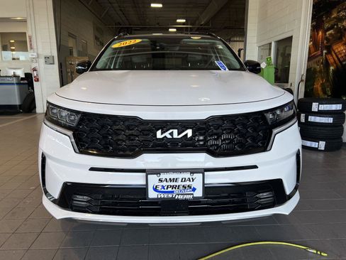 Used 2022 Kia Sorento SX AWD/4WD image 3