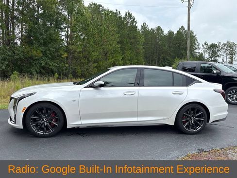Used 2025 Cadillac CT5 Sport w/ Platinum Package RWD image 9