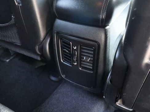 Used 2022 Dodge Durango GT AWD/4WD image 14