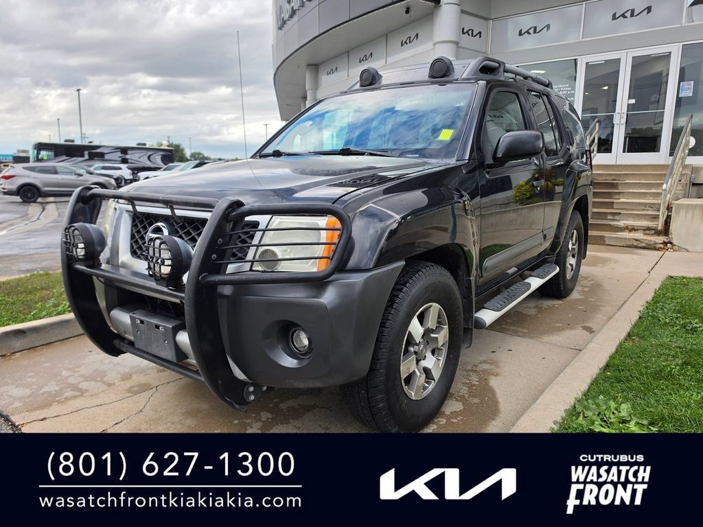 Used 2011 Nissan Xterra PRO-4X AWD/4WD image 1