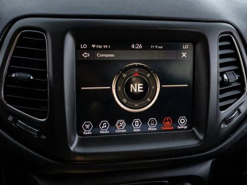 Used 2019 Jeep Compass Trailhawk image 36