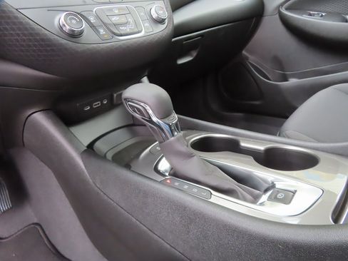 New 2025 Chevrolet Malibu LS w/ Driver Confidence Package image 6