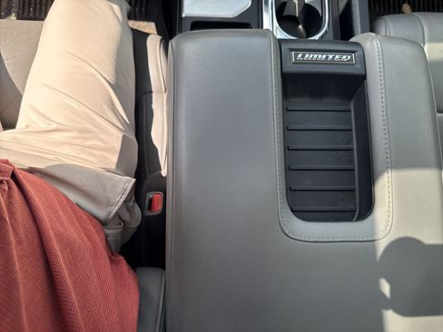 Used 2020 Toyota Tundra Limited image 27