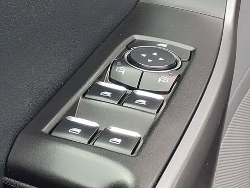 Used 2025 Ford F250 XLT w/ FX4 Off-Road Package image 13