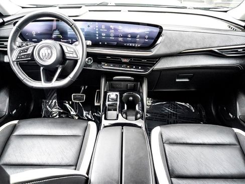 Used 2024 Buick Envision Sport Touring image 29