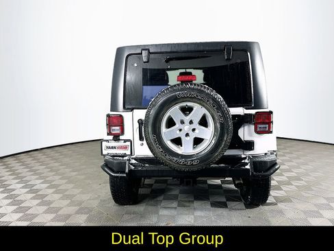 Used 2018 Jeep Wrangler Unlimited Sport image 9