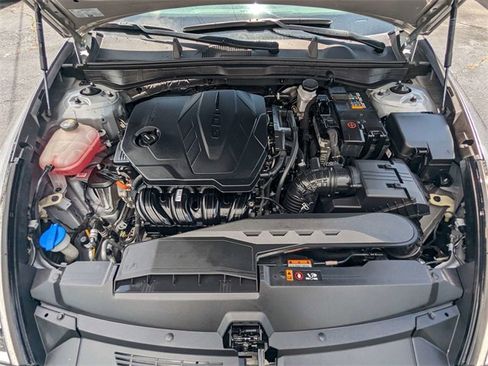 Used 2022 Hyundai Sonata SEL image 12