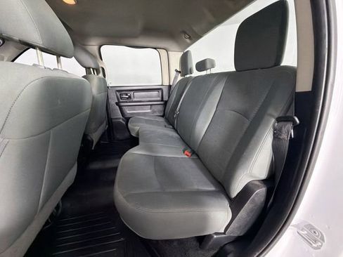 Used 2015 RAM 2500 Tradesman w/ Chrome Appearance Group AWD/4WD image 23