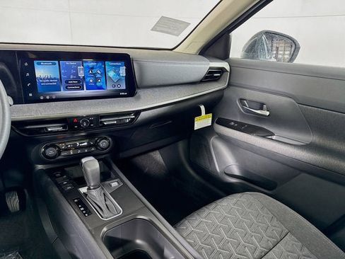 New 2026 Nissan Kicks SV image 21