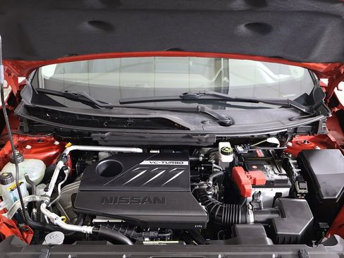 Used 2023 Nissan Rogue S image 17