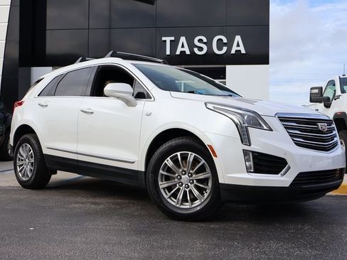 Used 2019 Cadillac XT5 Luxury image 1