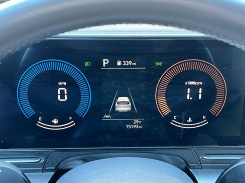 Used 2025 Hyundai Kona SEL image 39