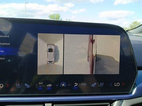 New 2025 Chevrolet Equinox EV LT w/ Active Safety Package 3 image 20