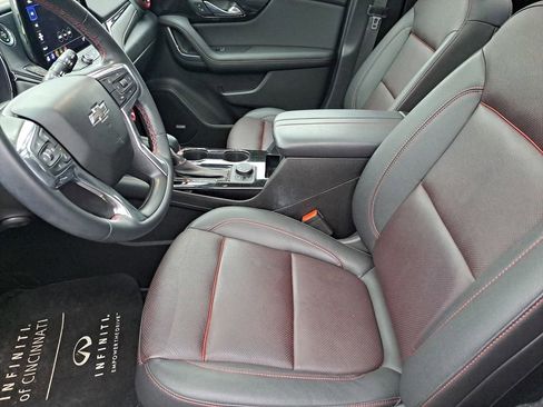 Used 2023 Chevrolet Blazer RS w/ Enhanced Convenience Package image 24