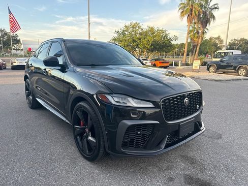 Used 2021 Jaguar F-PACE SVR AWD/4WD image 3