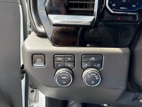 Used 2023 Chevrolet Silverado 1500 LT w/ All Star Edition Plus AWD/4WD image 16