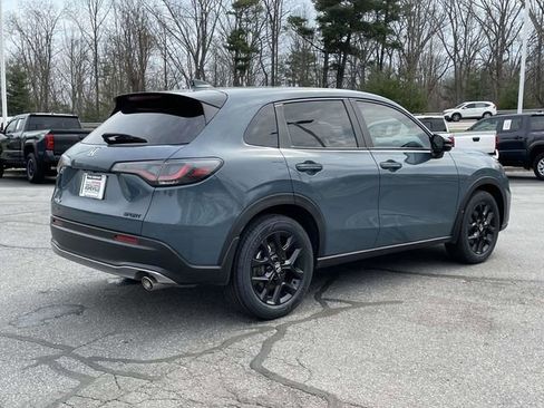 Used 2024 Honda HR-V Sport image 5