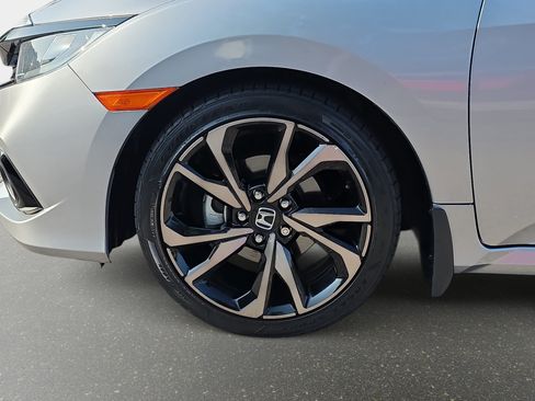 Used 2021 Honda Civic Sport image 29