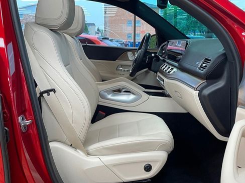 Used 2024 Mercedes-Benz GLE 450e 4MATIC image 27