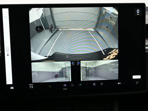 Used 2023 Tesla Model X image 21