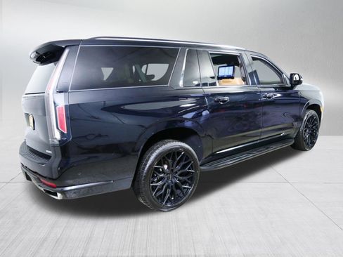 Used 2021 Cadillac Escalade ESV Premium Luxury AWD/4WD image 7