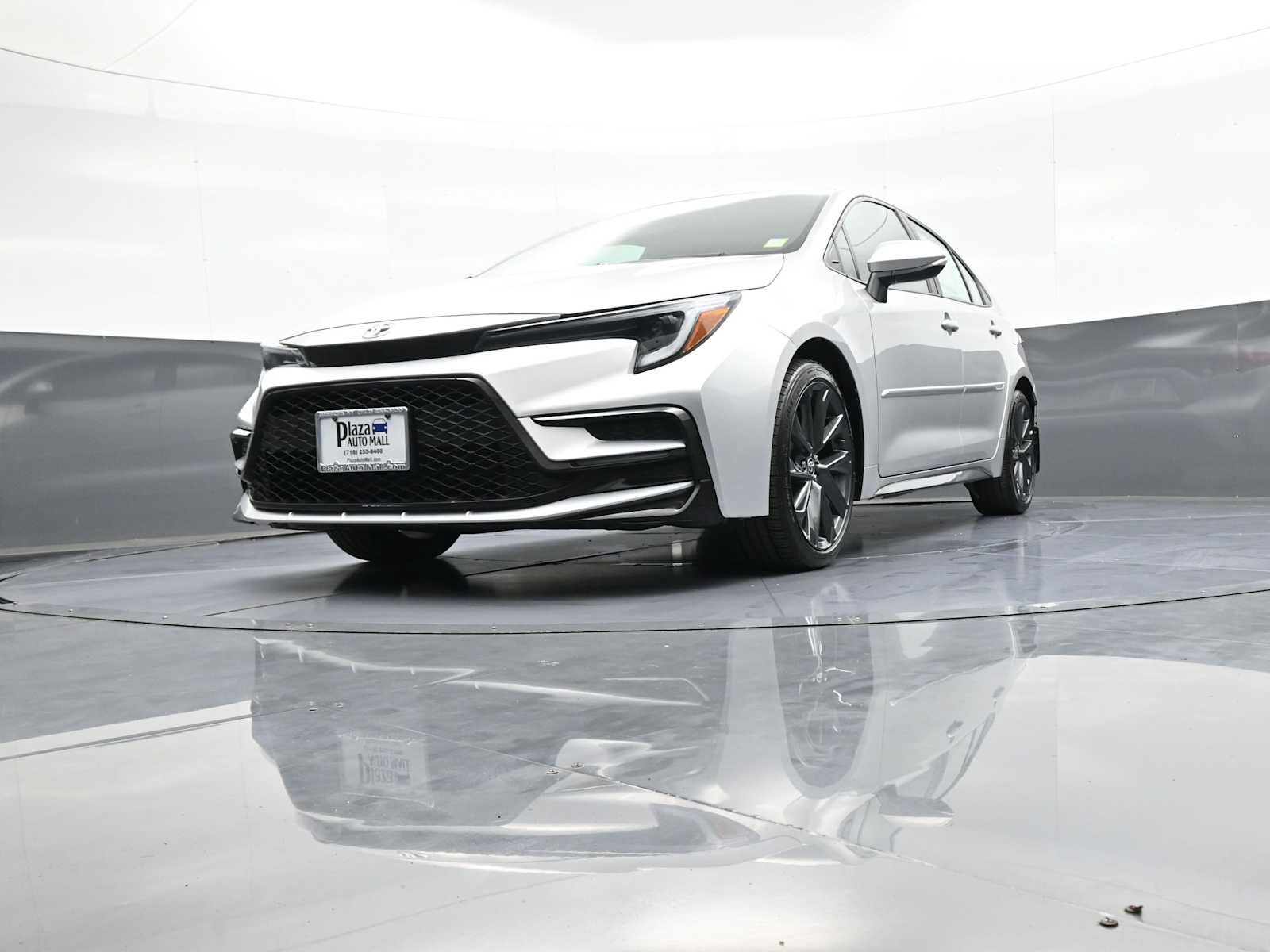 Certified 2024 Toyota Corolla SE FWD image 24