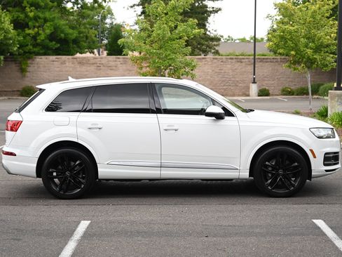 Used 2018 Audi Q7 3.0T Prestige AWD/4WD image 8