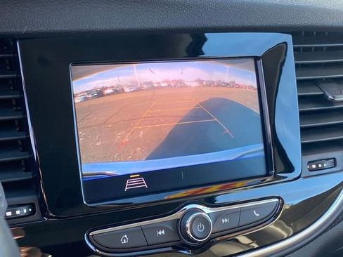 Used 2022 Buick Encore Preferred w/ Safety Package image 11