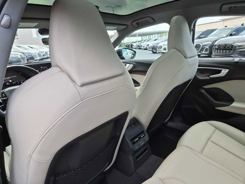 Certified 2025 Audi A5 2.0T Premium Plus w/ Premium Plus image 17