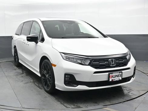 New 2026 Honda Odyssey Sport-L image 4