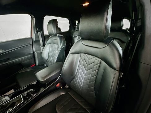 Certified 2025 Kia Sportage X-Line AWD/4WD image 21