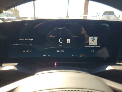 Used 2023 Lucid Air Grand Touring image 17