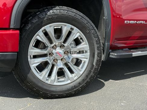 Used 2023 GMC Sierra 1500 Denali AWD/4WD image 8