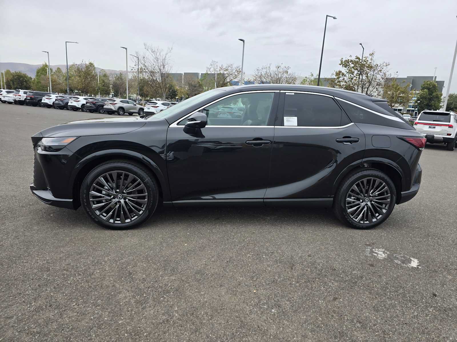 New 2026 Lexus RX 350 w/ Convenience Package AWD/4WD image 6