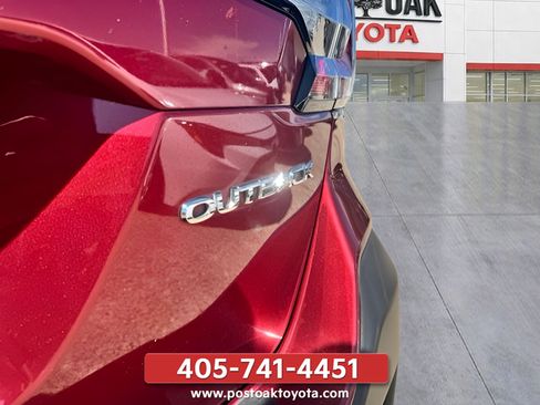 Used 2020 Subaru Outback Premium AWD/4WD image 32