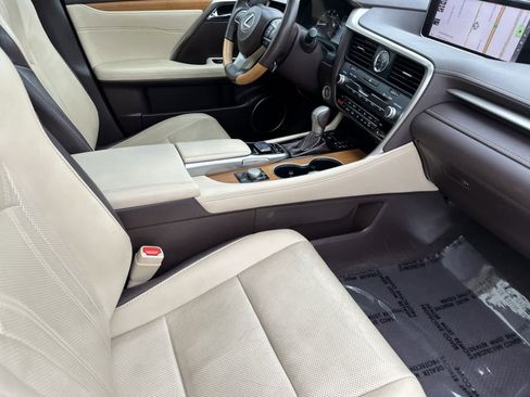 Used 2017 Lexus RX 350 FWD w/ Premium Package image 17