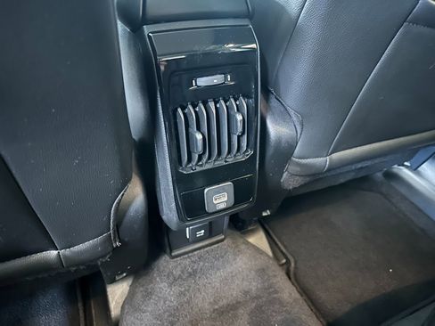 Certified 2022 Jeep Compass Latitude w/ Sun and Sound Group image 38