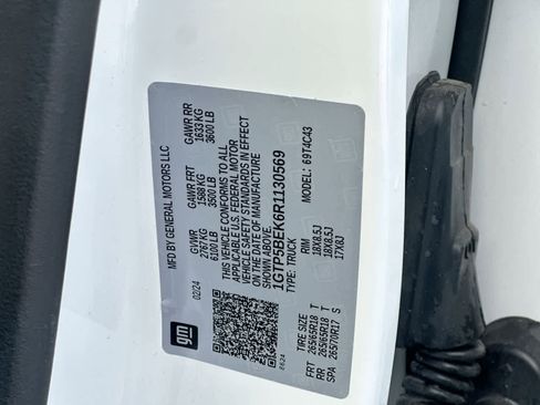 Used 2024 GMC Canyon Elevation w/ Convenience Package image 38