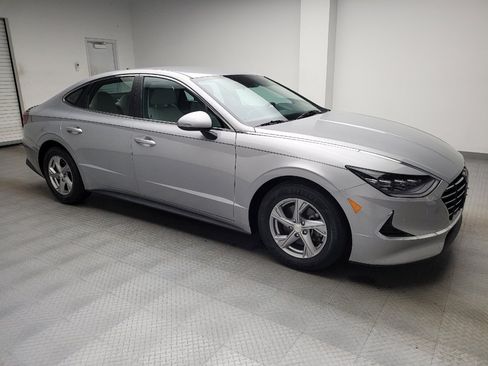 Used 2023 Hyundai Sonata SE FWD image 11