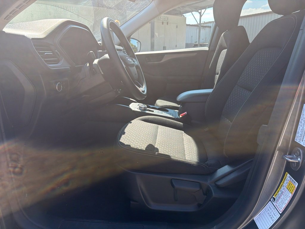 Used 2025 Ford Escape Active FWD image 8