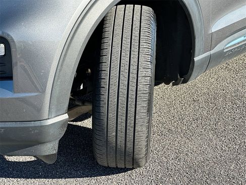 Used 2023 Ford Explorer XLT w/ Equipment Group 202A image 25