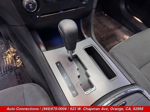 Used 2011 Dodge Charger SE RWD image 13