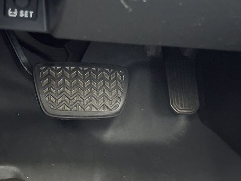 Used 2013 Toyota FJ Cruiser 4WD w/ Upgrade Pkg image 37