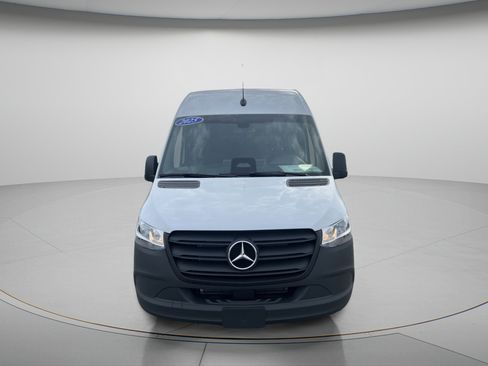 Certified 2025 Mercedes-Benz Sprinter 2500 image 7