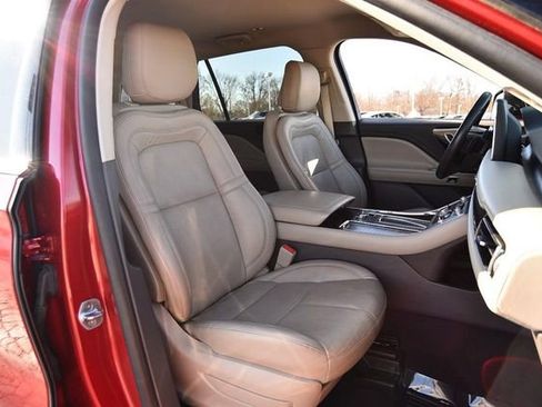 Used 2020 Lincoln Aviator Reserve w/ Elements Package Plus image 22