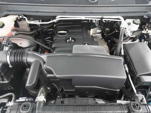 Used 2018 Chevrolet Colorado W/T w/ WT Convenience Package RWD image 25