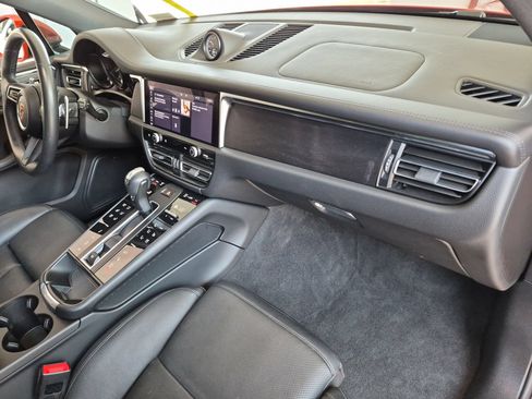 Certified 2023 Porsche Macan GTS AWD/4WD image 22