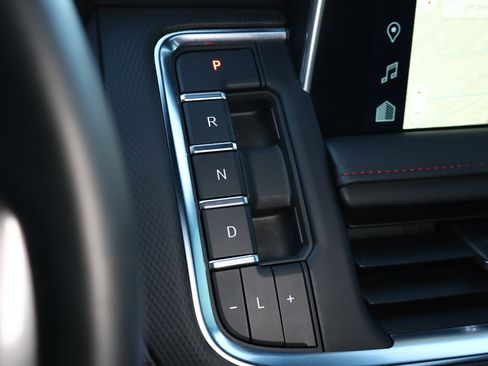 Used 2023 Chevrolet Tahoe RST w/ Luxury Package image 19