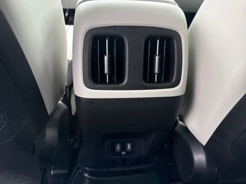 Used 2024 Hyundai Tucson Limited image 23